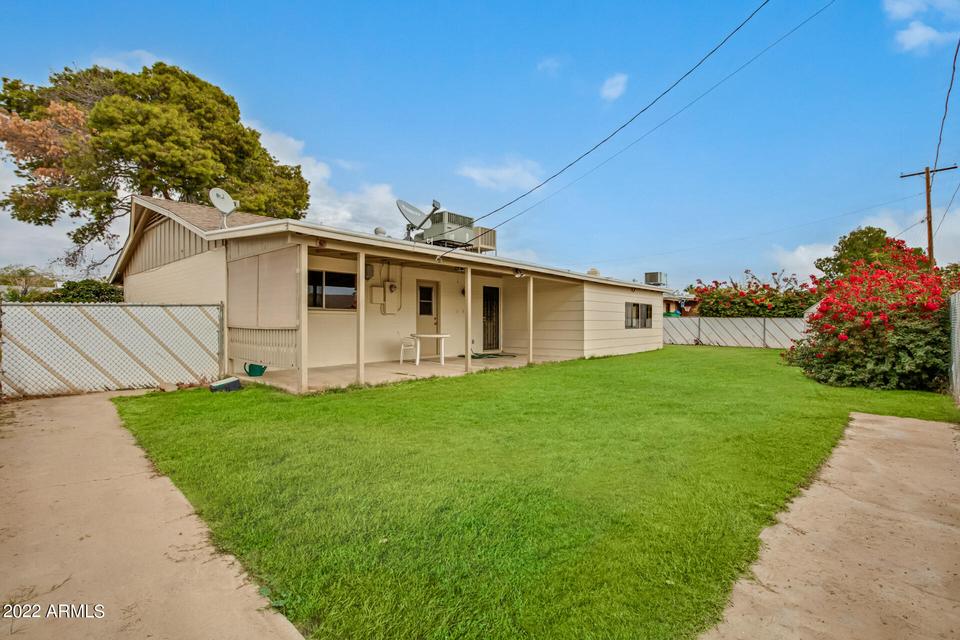  4215 W Lawrence Ln, Phoenix, AZ 85051 photo 30