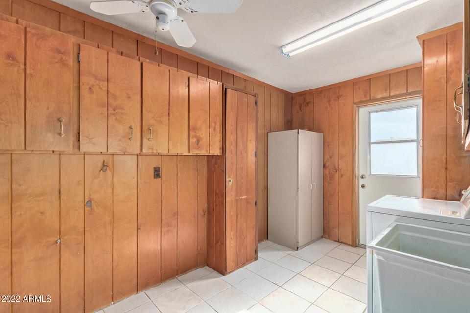  4215 W Lawrence Ln, Phoenix, AZ 85051 photo 28