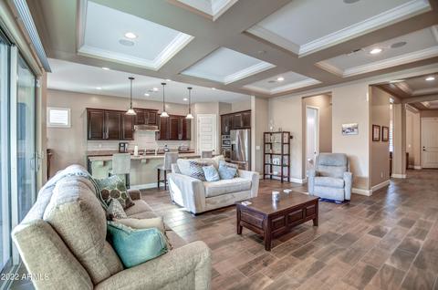 4135 E Comstock Dr, Gilbert, AZ 85296 photo 9