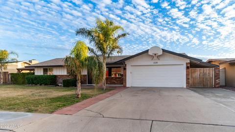 2225 E Fairfield St, Mesa, AZ 85213 photo 3