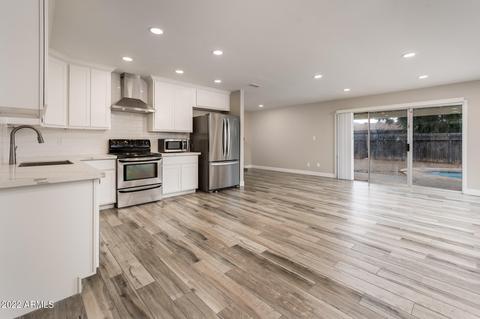 1117 W Halstead Dr, Phoenix, AZ 85023 photo 8