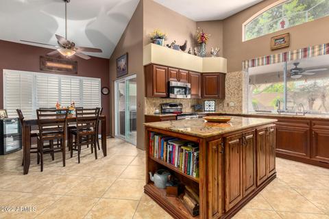 1330 E Thistle Landing Dr, Phoenix, AZ 85048 photo 14