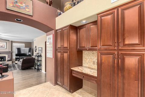 1330 E Thistle Landing Dr, Phoenix, AZ 85048 photo 13