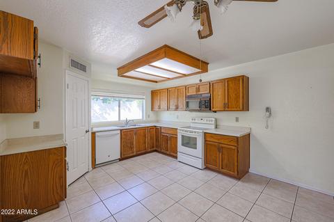126 E Anderson Ave, Phoenix, AZ 85022 photo 3