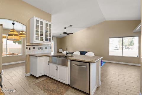 433 W Verano Pl, Gilbert, AZ 85233 photo 8