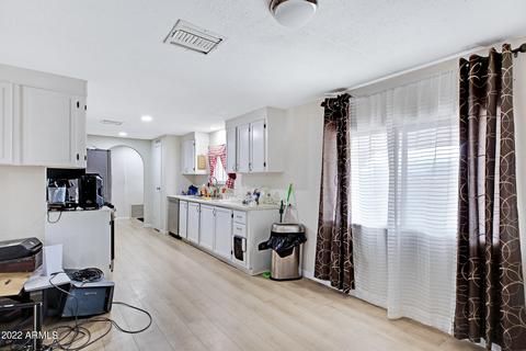 517 E Wagoner Rd, Phoenix, AZ 85022 photo 7