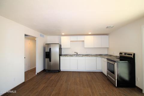 4109 E Captain Dreyfus Ave, Phoenix, AZ 85032 photo 2