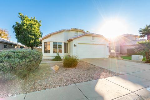 4537 E Silverwood Dr, Phoenix, AZ 85048 photo 2