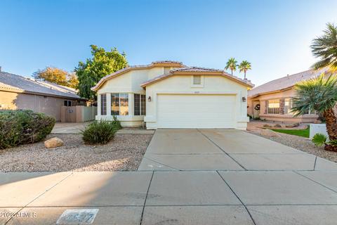 4537 E Silverwood Dr, Phoenix, AZ 85048 photo 1
