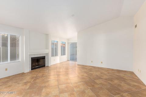 4537 E Silverwood Dr, Phoenix, AZ 85048 photo 4