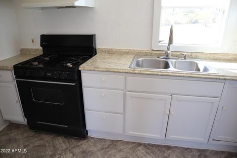 9475 E Olive Ave, Hereford, AZ 85615 photo 4