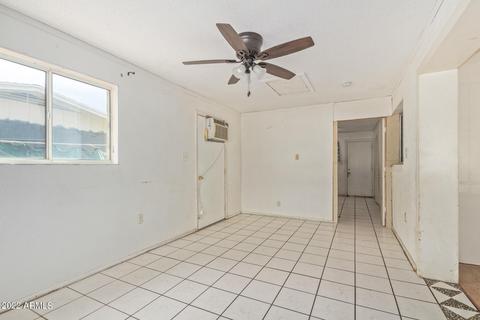 323 E Holmes Ave, Mesa, AZ 85210 photo 9
