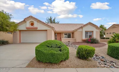 22619 N Las Lomas Ln, Sun City West, AZ 85375