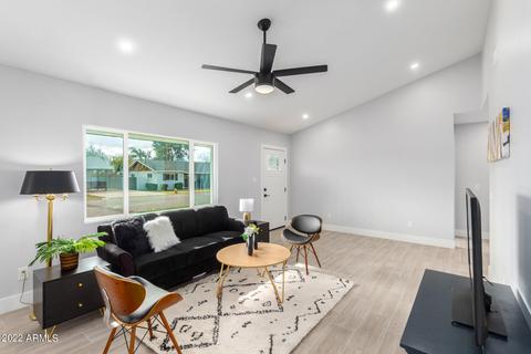 4240 E Mulberry Dr, Phoenix, AZ 85018 photo 6