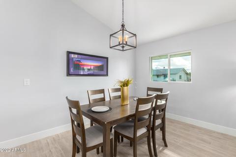 4240 E Mulberry Dr, Phoenix, AZ 85018 photo 8