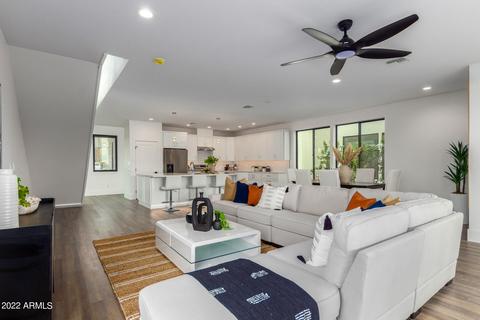2011 E Turney Ave, Phoenix, AZ 85016 photo 4