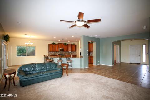 2758 E Crescent Way, Gilbert, AZ 85298 photo 12