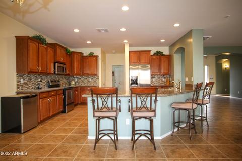 2758 E Crescent Way, Gilbert, AZ 85298 photo 7