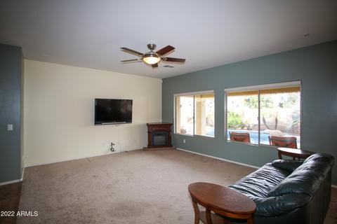 2758 E Crescent Way, Gilbert, AZ 85298 photo 11