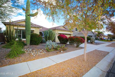 2758 E Crescent Way, Gilbert, AZ 85298 photo 4