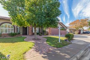 11237 E Renfield Ave, Mesa, AZ 85212 photo 2
