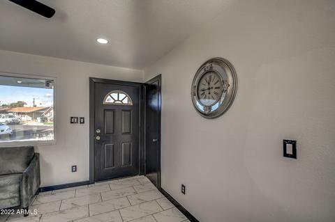 3141 N 35th Dr, Phoenix, AZ 85019 photo 5