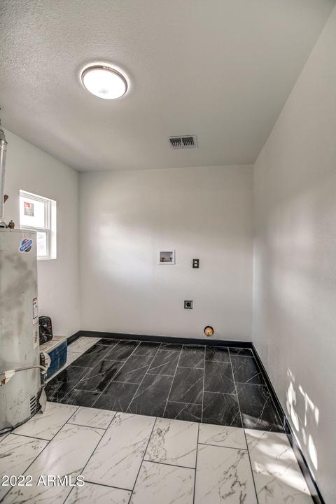 3141 N 35th Dr, Phoenix, AZ 85019 photo 21