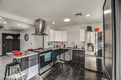 3141 N 35th Dr, Phoenix, AZ 85019 photo 11