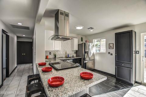 3141 N 35th Dr, Phoenix, AZ 85019 photo 18