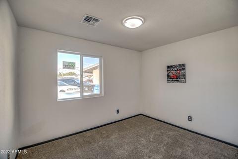 3141 N 35th Dr, Phoenix, AZ 85019 photo 31