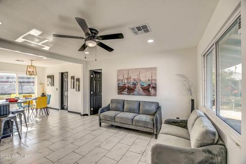 3141 N 35th Dr, Phoenix, AZ 85019 photo 9