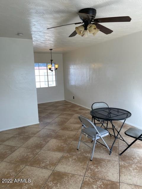 2318 E Sells Dr, Phoenix, AZ 85016 photo 9