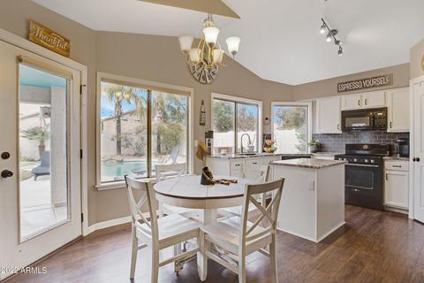 2078 E Appaloosa Rd, Gilbert, AZ 85296 photo 2