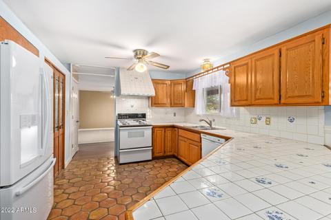 220 E Oxford Dr, Tempe, AZ 85283 photo 15