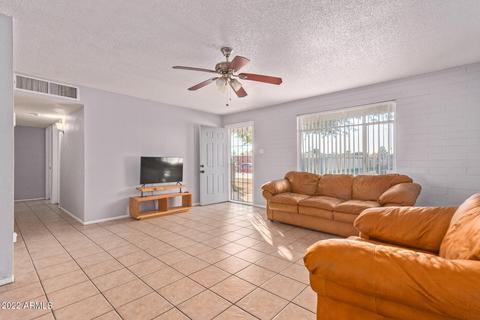 4237 N 48th Dr, Phoenix, AZ 85031 photo 9