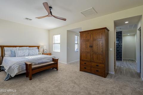 3978 E Crest Ln, Phoenix, AZ 85050 photo 14
