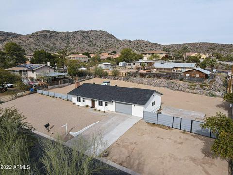 1320 E Yucca St, Phoenix, AZ 85020 photo 1