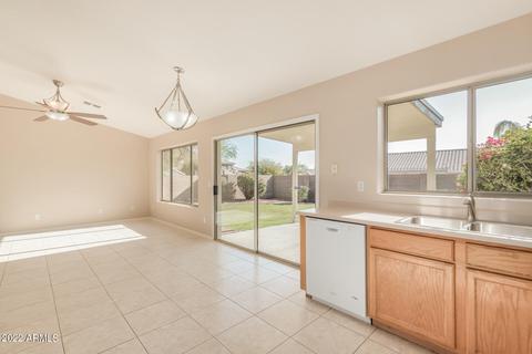 4675 E Goldfinch Gate Ln, Phoenix, AZ 85044 photo 12