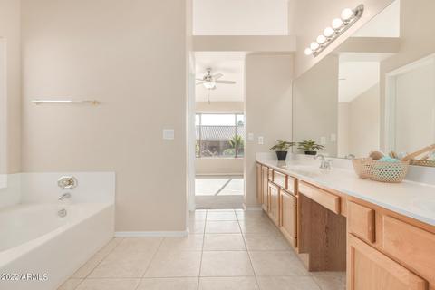 4675 E Goldfinch Gate Ln, Phoenix, AZ 85044 photo 15