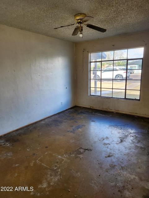 2203 E Devonshire Ave, Phoenix, AZ 85016 photo 3