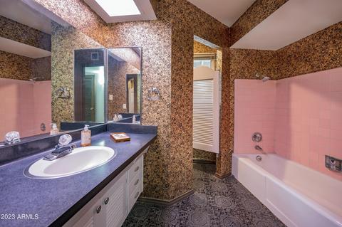 1734 E Turquoise Ave, Phoenix, AZ 85020 photo 13