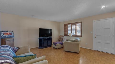 1936 E Pebble Beach Dr, Tempe, AZ 85282 photo 5