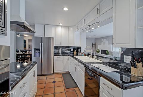 4701 N 29th Pl, Phoenix, AZ 85016 photo 13