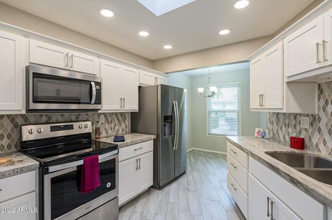 17473 N Del Webb Blvd, Sun City, AZ 85373