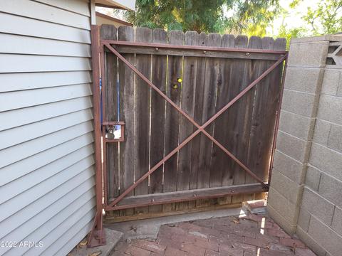 906 W Seldon Ln, Phoenix, AZ 85021 photo 37