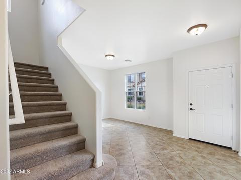 3905 Edna Dr, Gilbert, AZ 85296 photo 5