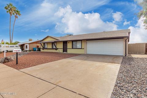 3637 E Pershing Ave, Phoenix, AZ 85032 photo 2