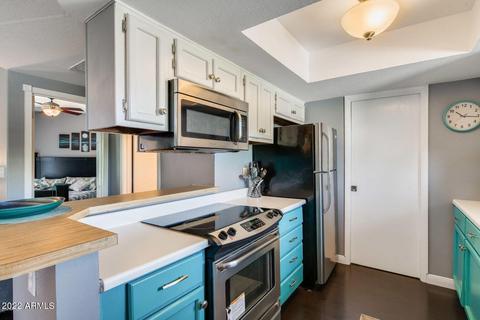 1352 E Highland Ave #202, Phoenix, AZ 85014 photo 8