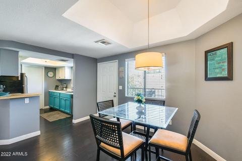 1352 E Highland Ave #202, Phoenix, AZ 85014 photo 4