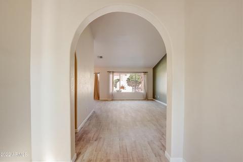 4118 E Siesta Ln, Phoenix, AZ 85050 photo 19